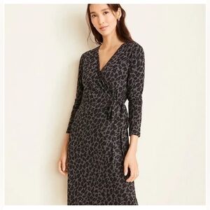 NEW Ann Taylor‎ Animal Print Wrap Dress Gray Black Officecore Midi Black Gray